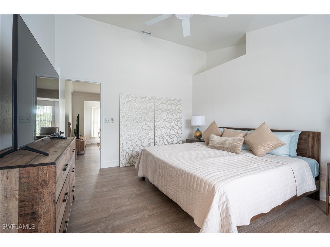 507 14th Street N Naples FL 34102 224074640 image4