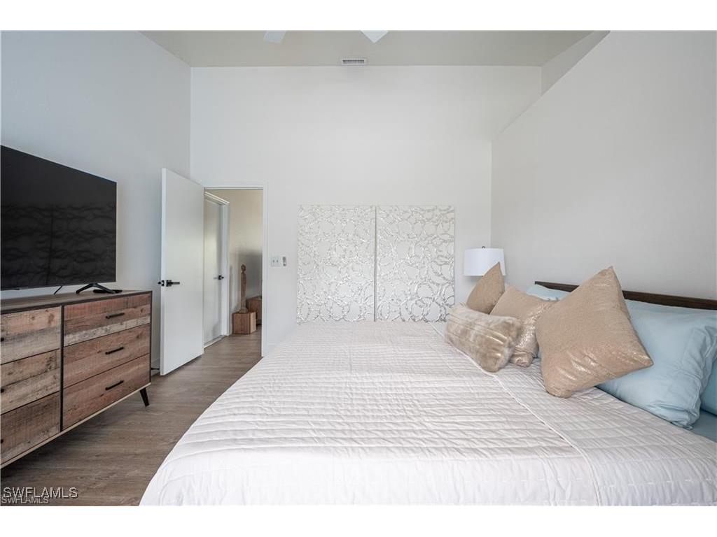 507 14th Street N Naples FL 34102 225065901 image13