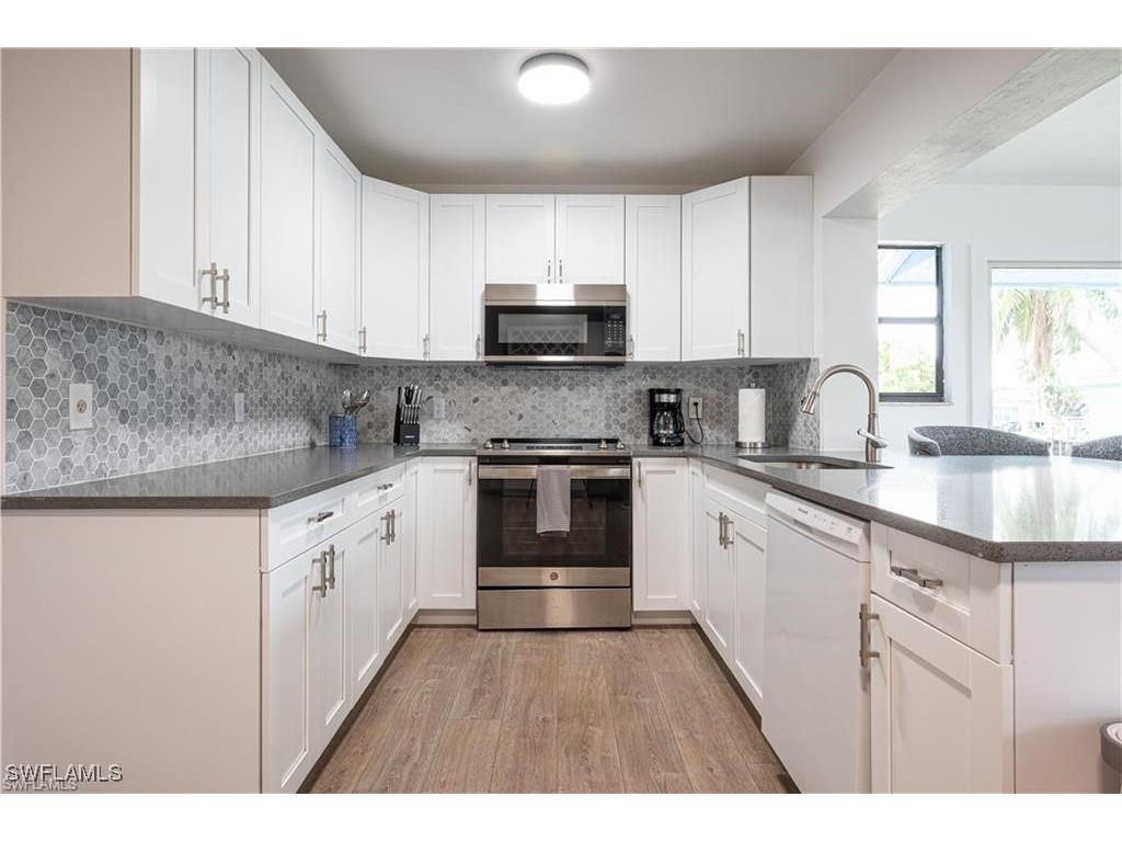 507 14th Street N Naples FL 34102 225065901 image18