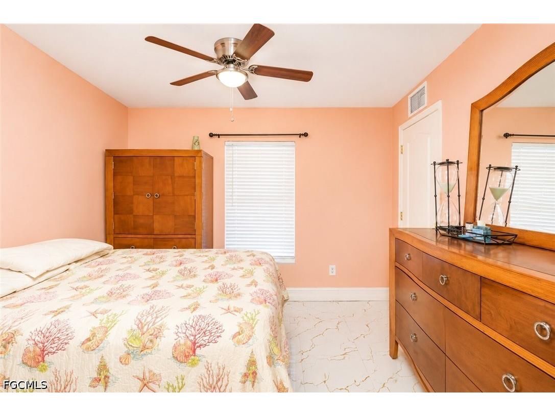 507 Diplomat Parkway E Cape Coral FL 33909 2026024739 image17