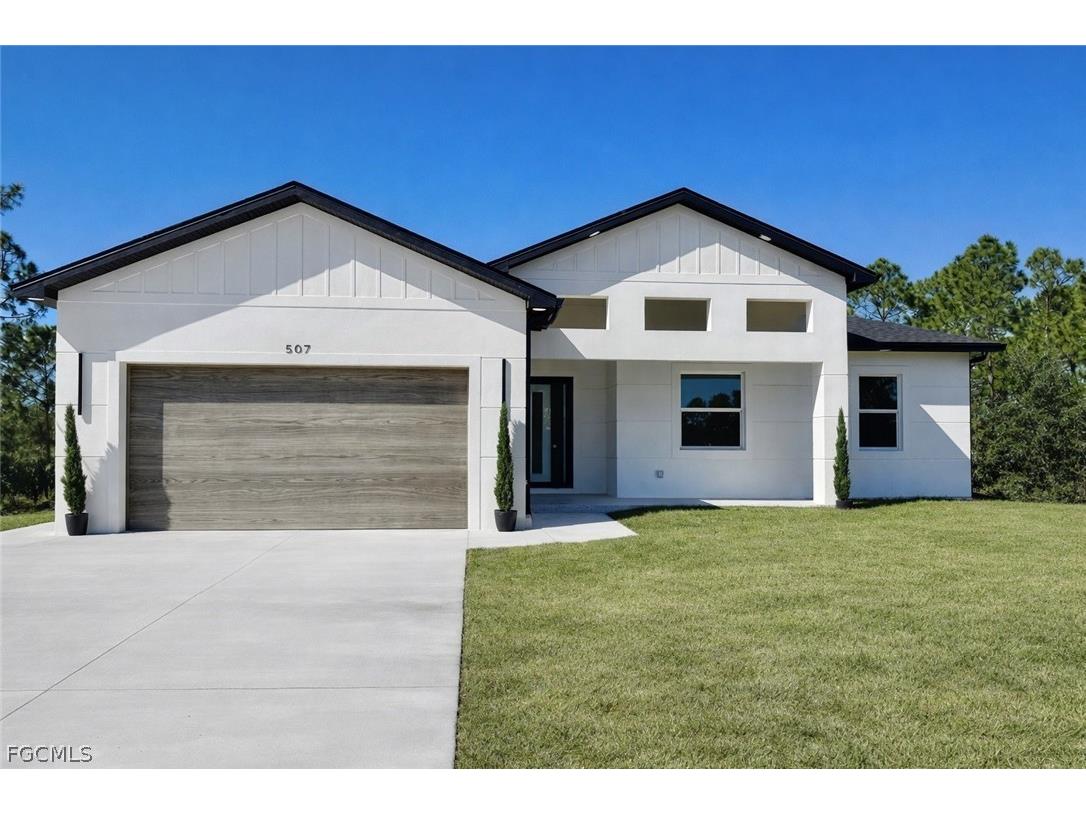 507 Leroy Avenue Lehigh Acres FL 33972 2026007222 image1