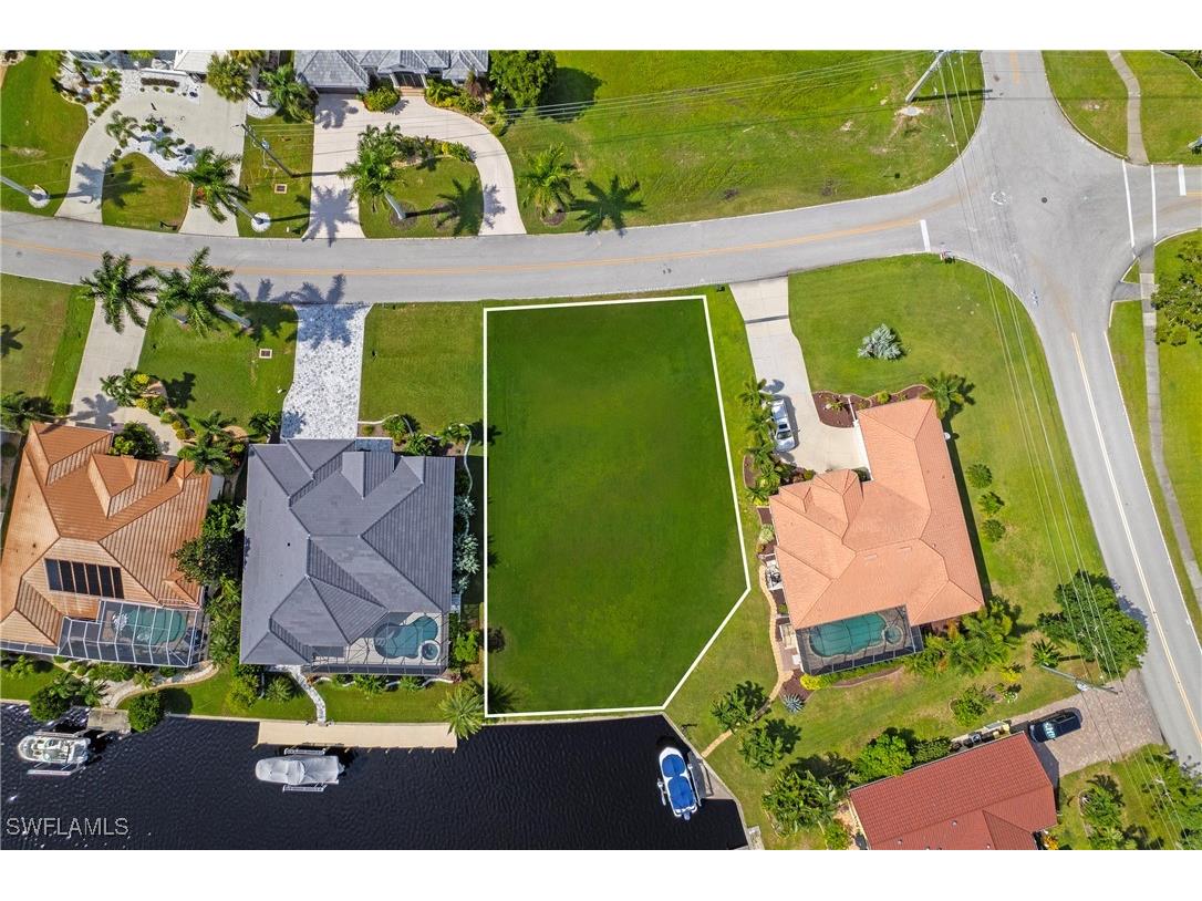 507 Madrid Boulevard Punta Gorda FL 33950 224075814 image1