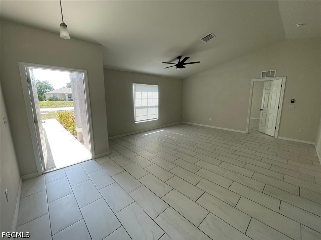 507 NE 7th Avenue Cape Coral FL 33909 2026022003 image2