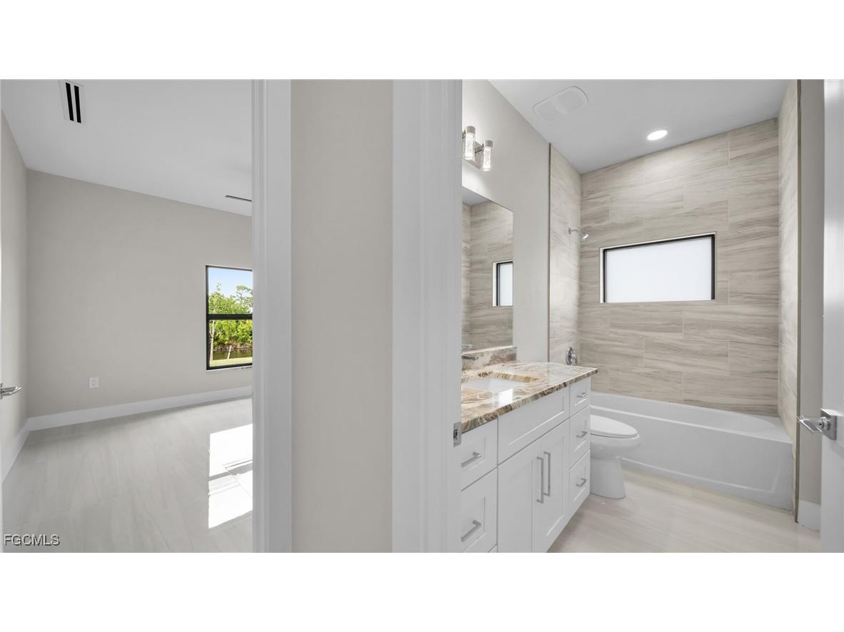  Cape Coral FL 33993 2025017202 image15