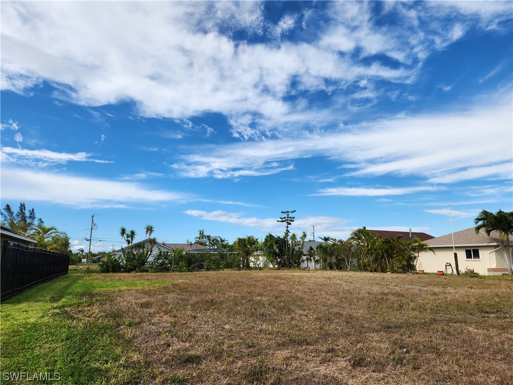 507 SE 32nd Terrace Cape Coral FL 33904 223027274 image1