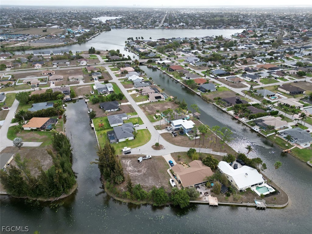 507 SW 7th Terrace Cape Coral FL 33991 2026010845 image5