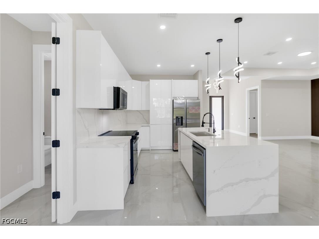 507 Trinity Street E Lehigh Acres FL 33974 2026013572 image23