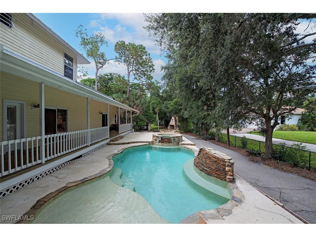 5070 Palmetto Woods Drive Naples FL 34119 225073965 image25