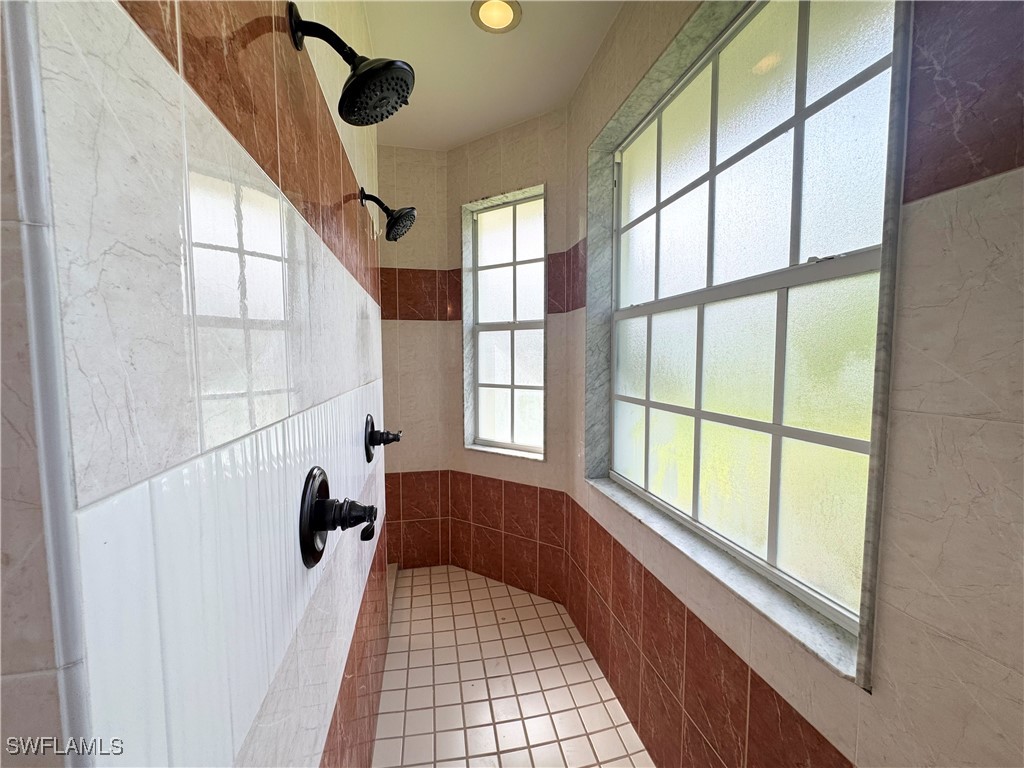 5071 Coral Wood Drive Naples FL 34119 225073387 image10