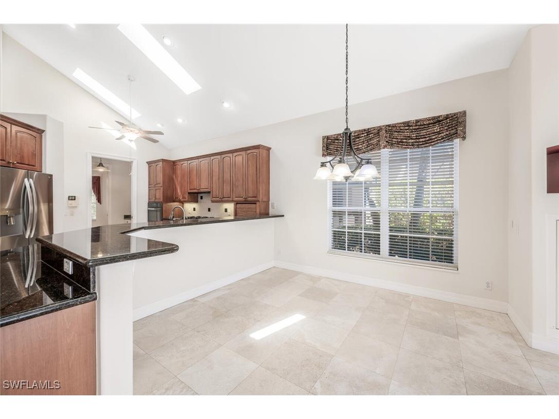 5072 Kensington High Street Naples FL 34105 225063806 image11