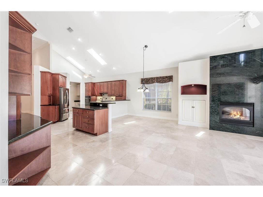 5072 Kensington High Street Naples FL 34105 225063806 image12