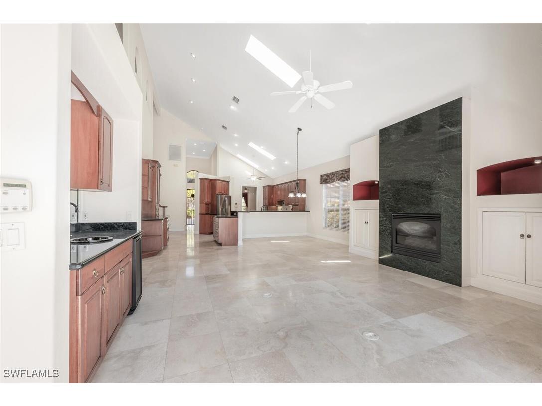 5072 Kensington High Street Naples FL 34105 225063806 image13