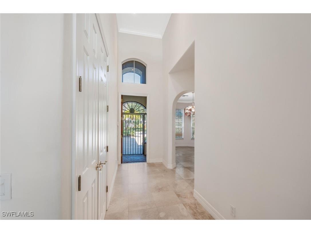 5072 Kensington High Street Naples FL 34105 225063806 image2