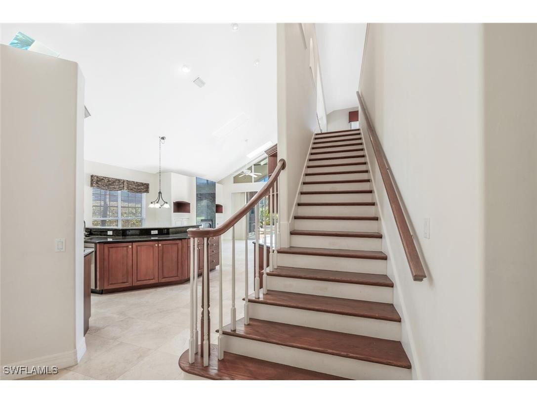 5072 Kensington High Street Naples FL 34105 225063806 image3