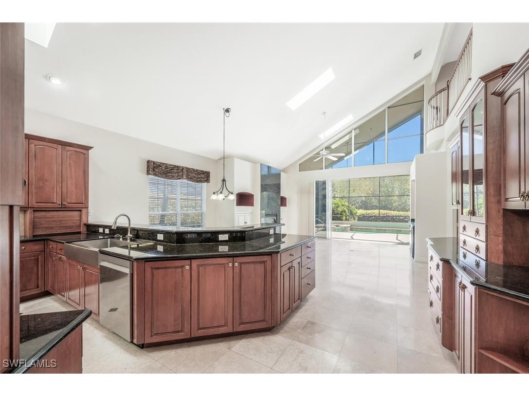 5072 Kensington High Street Naples FL 34105 225063806 image5