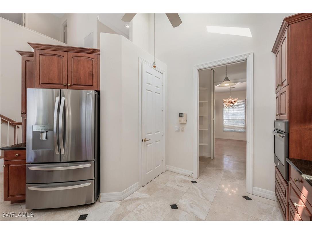 5072 Kensington High Street Naples FL 34105 225063806 image7