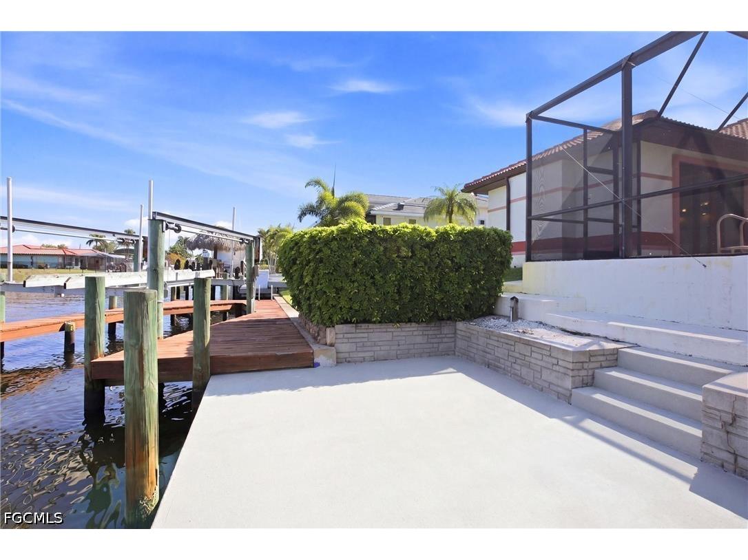 5072 Sorrento Court Cape Coral FL 33904 2026018148 image32