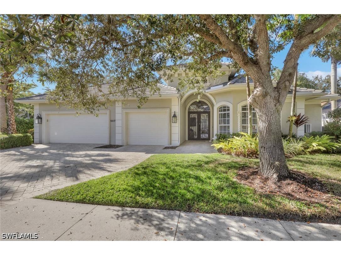 5074 Rustic Oaks Circle Naples FL 34105 226017154 image2