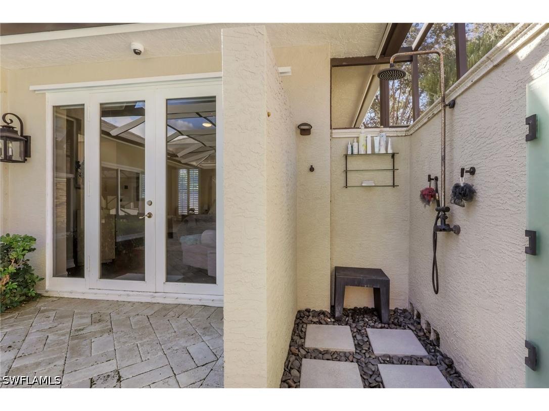 5074 Rustic Oaks Circle Naples FL 34105 226017154 image34