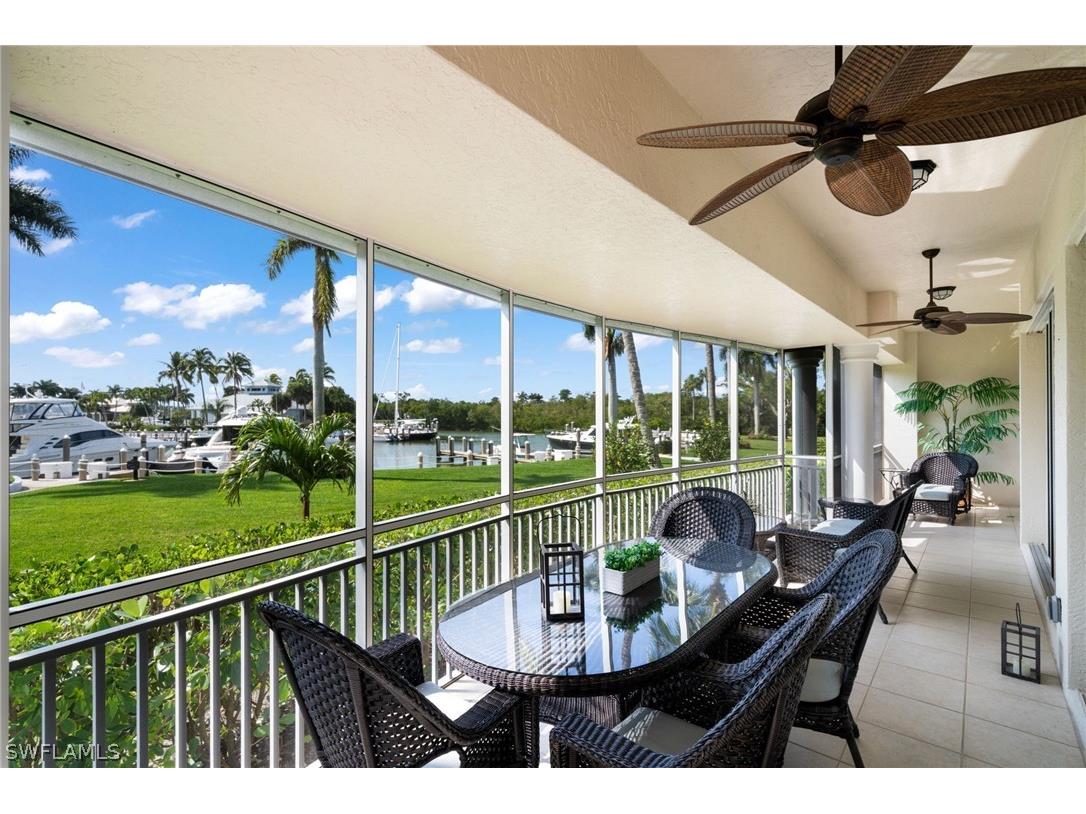 5075 Yacht Harbor Circle #601 Naples FL 34112 224025195 image1