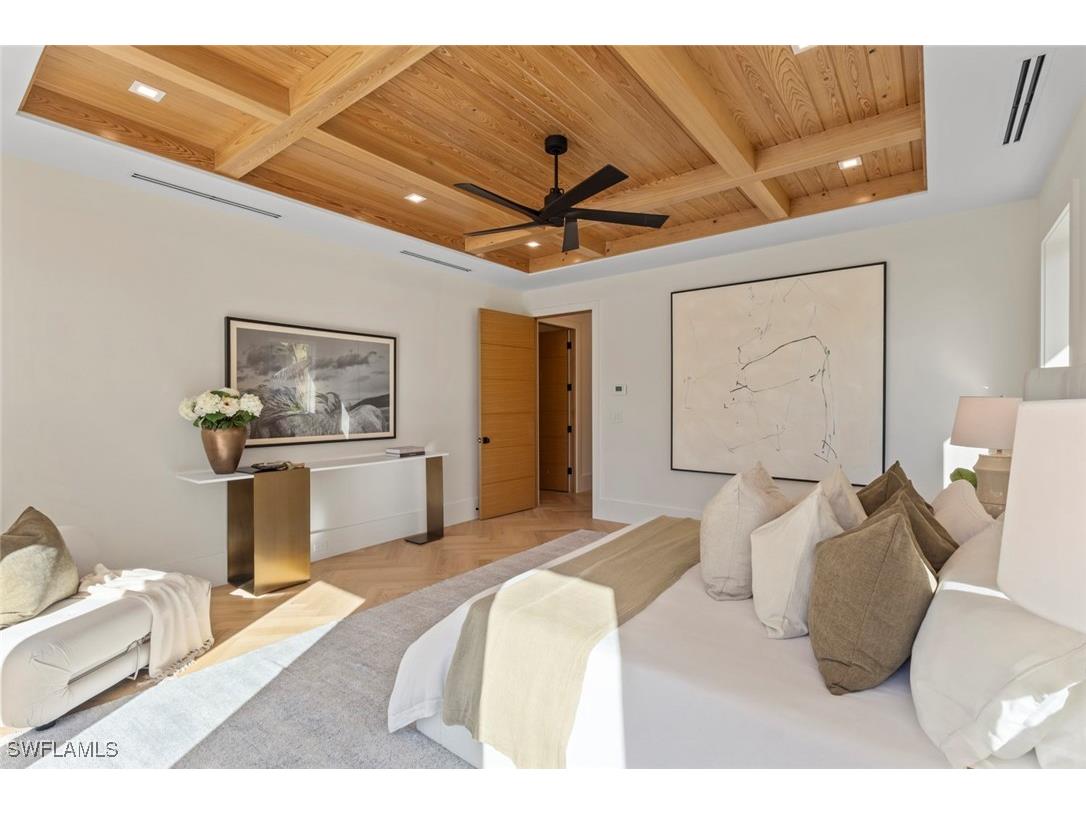 508 16th Avenue S Naples FL 34102 223012032 image21