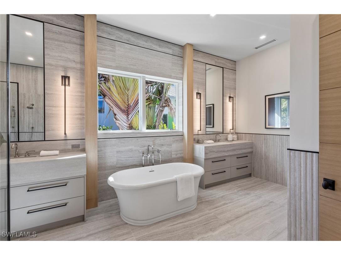 508 16th Avenue S Naples FL 34102 223012032 image23