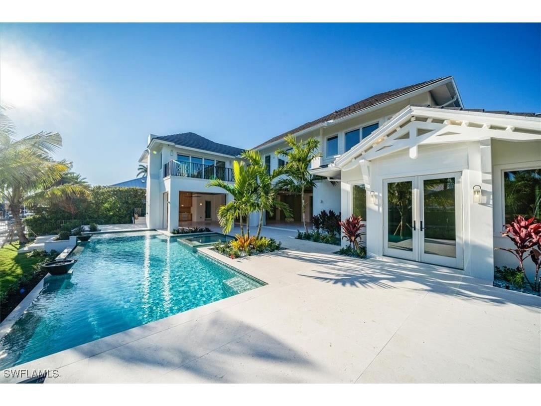 508 16th Avenue S Naples FL 34102 223012032 image49