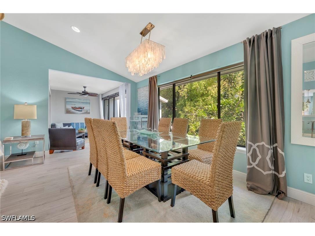 508 Courtside Drive #E203 Naples FL 34105 226005153 image5