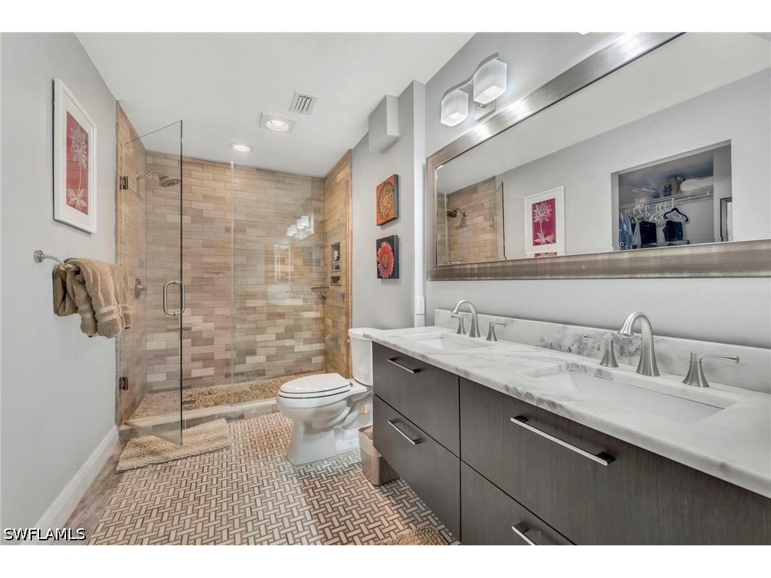 508 Courtside Drive #E203 Naples FL 34105 226005153 image9