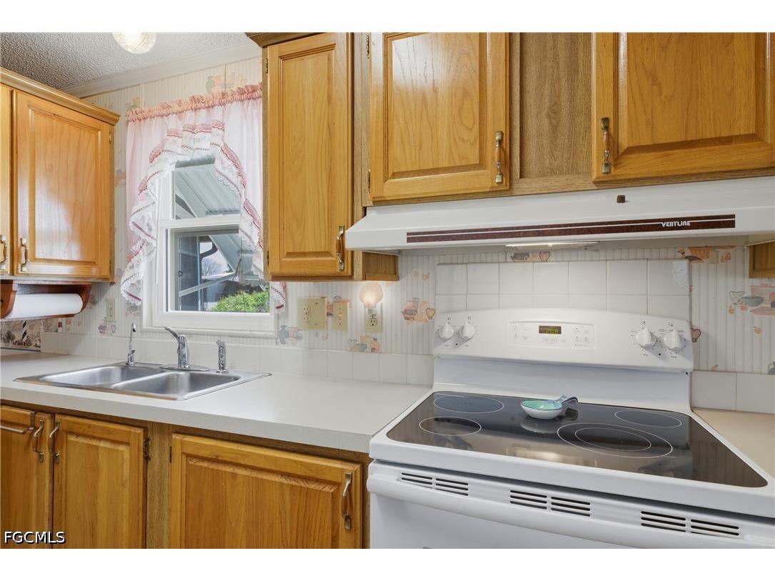 508 Pine Tree Court North Fort Myers FL 33917 2026014617 image13