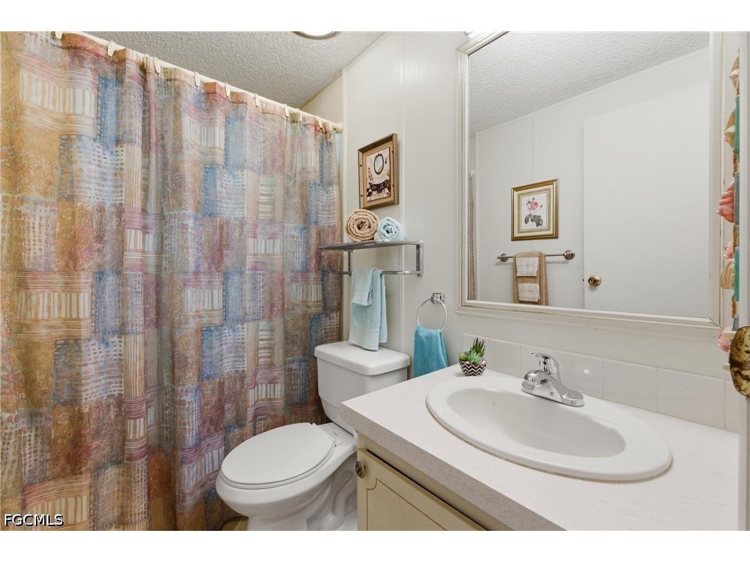 508 Pine Tree Court North Fort Myers FL 33917 2026014617 image17