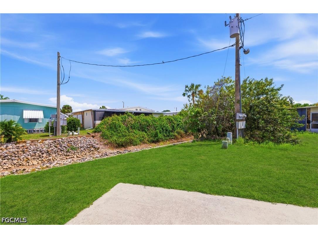 508 Pine Tree Court North Fort Myers FL 33917 2026014617 image27