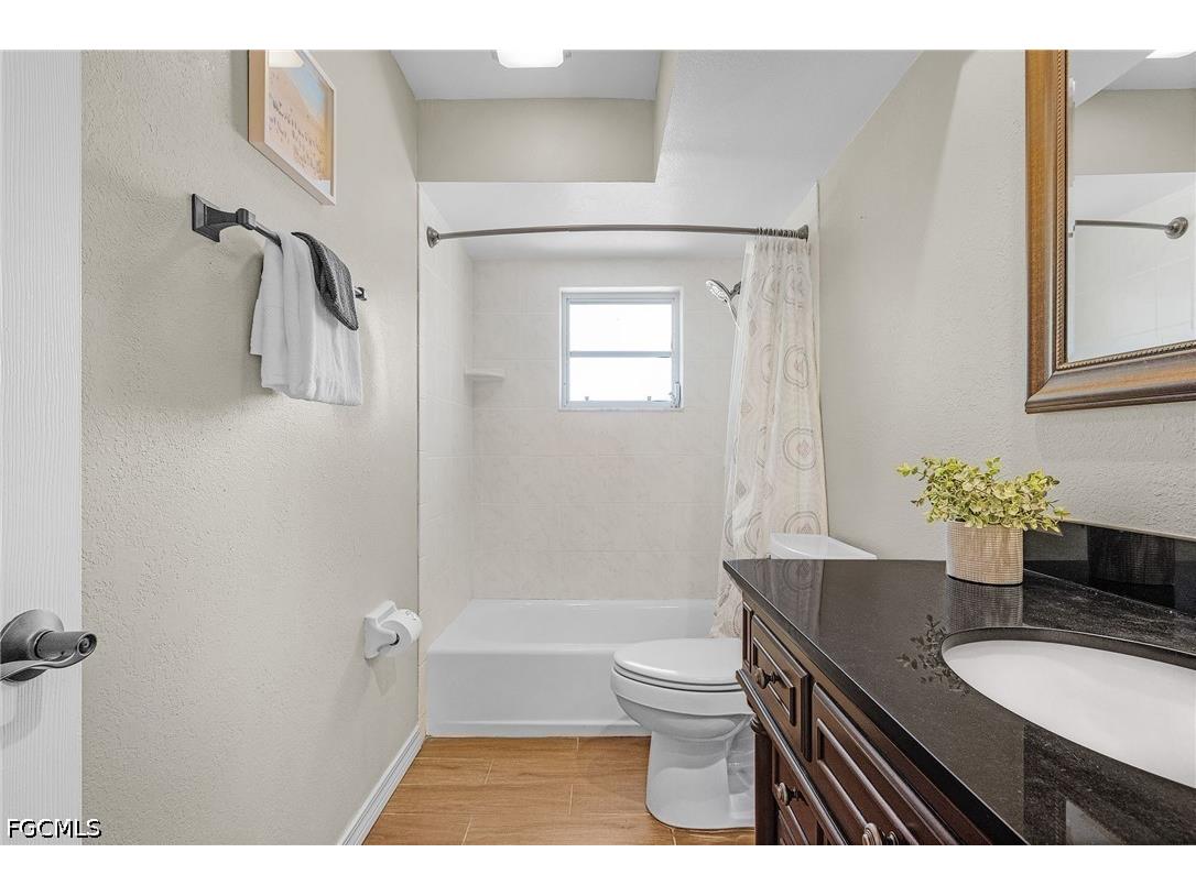 508 SE 9th Place Cape Coral FL 33990 2026019900 image32