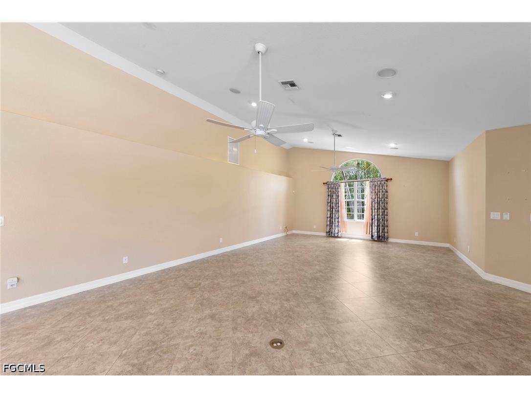 508 SW 6th Street Cape Coral FL 33991 2026024452 image16