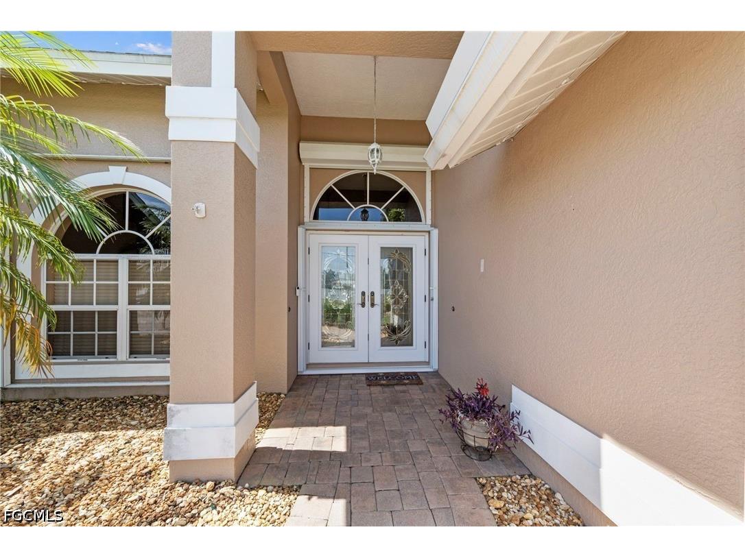 508 SW 6th Street Cape Coral FL 33991 2026024452 image3