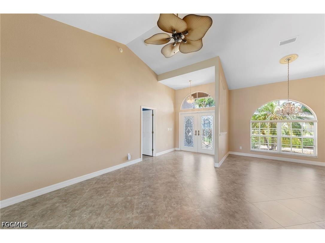 508 SW 6th Street Cape Coral FL 33991 2026024452 image7