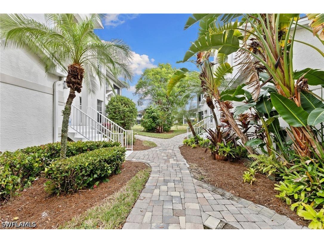 5080 Yacht Harbor Circle #101 Naples FL 34112 226014092 image29