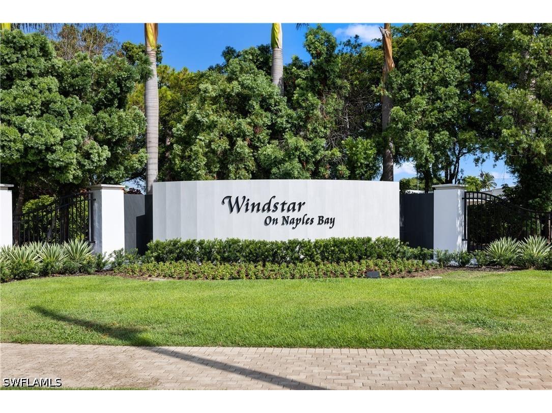 5080 Yacht Harbor Circle #101 Naples FL 34112 226014092 image34