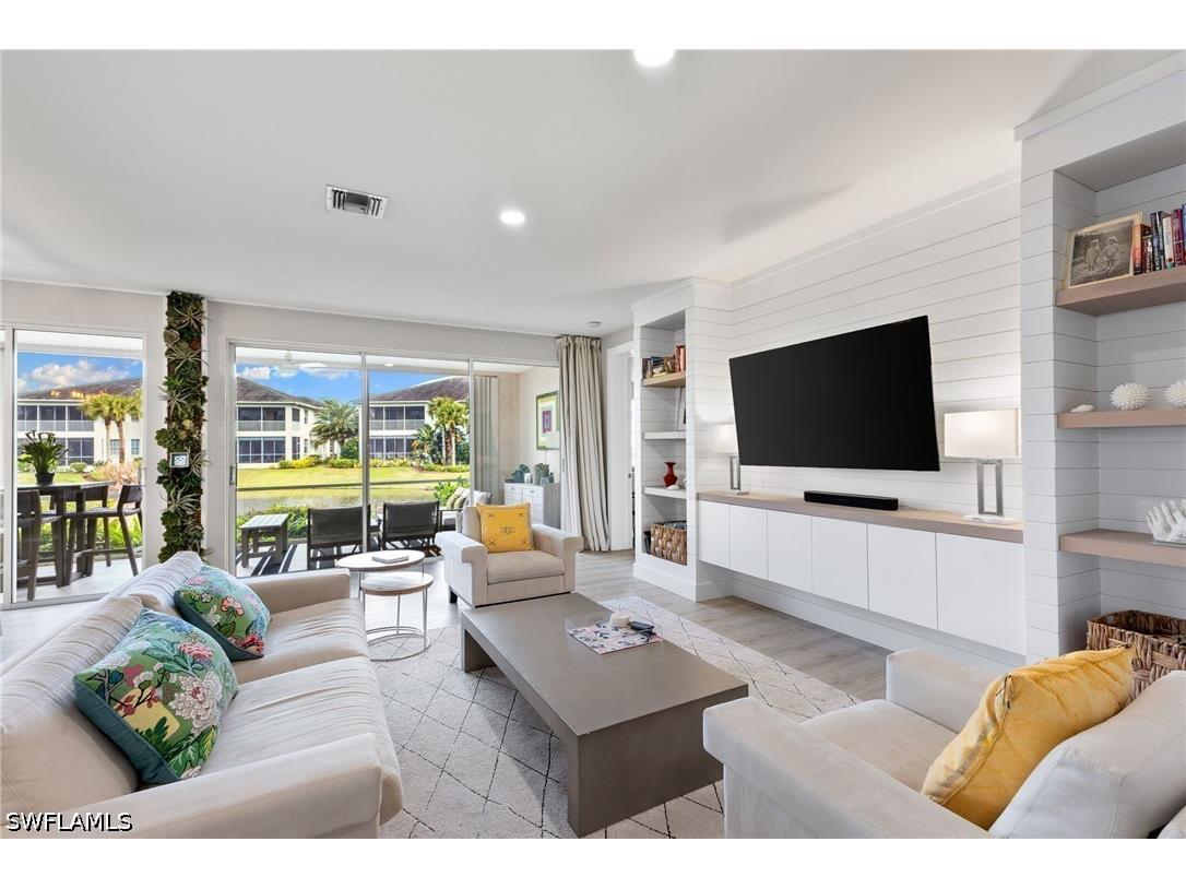 5080 Yacht Harbor Circle #101 Naples FL 34112 226014092 image7