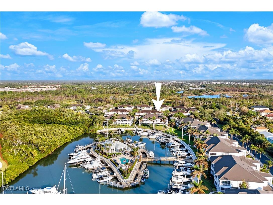 5080 Yacht Harbor Circle #103 Naples FL 34112 224098924 image1