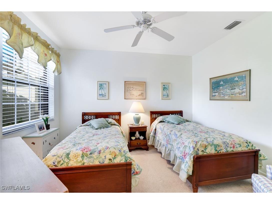 5080 Yacht Harbor Circle #103 Naples FL 34112 224098924 image16