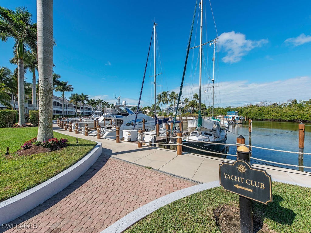 5080 Yacht Harbor Circle #103 Naples FL 34112 224098924 image20