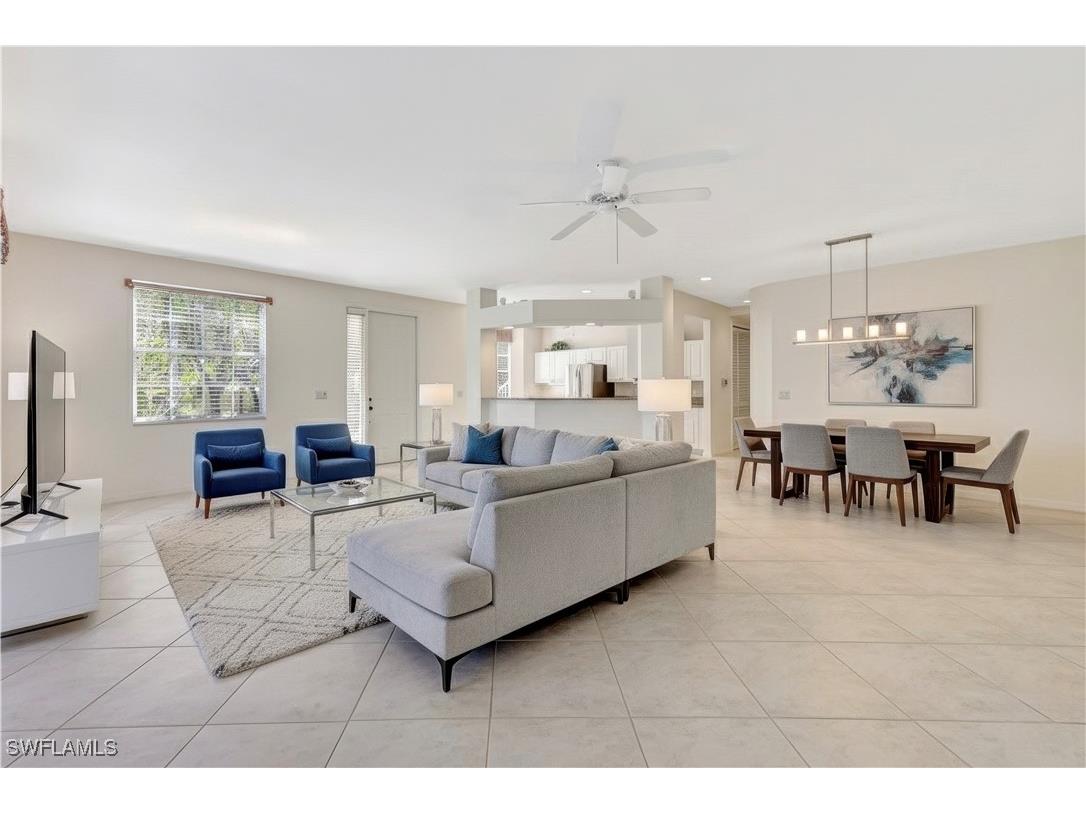 5080 Yacht Harbor Circle #103 Naples FL 34112 224098924 image5