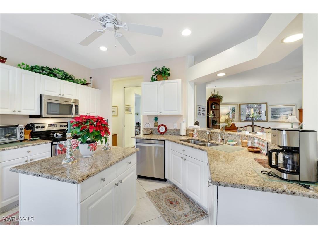 5080 Yacht Harbor Circle #103 Naples FL 34112 224098924 image7