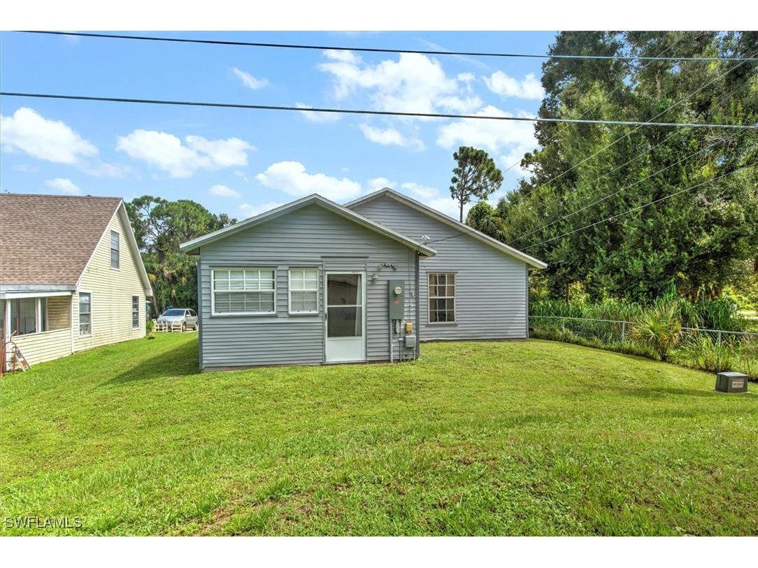 509 Capitol Street North Fort Myers FL 33903 225061135 image30