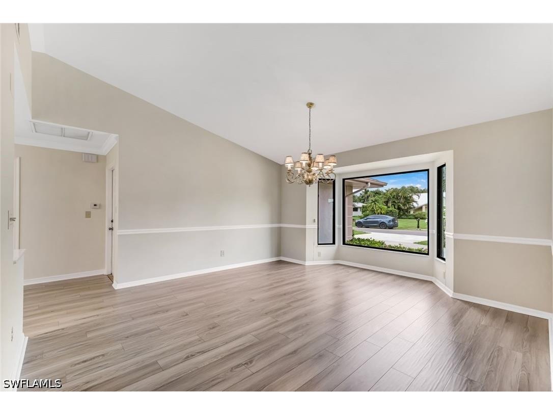 509 Cypress Way E Naples FL 34110 226021892 image8