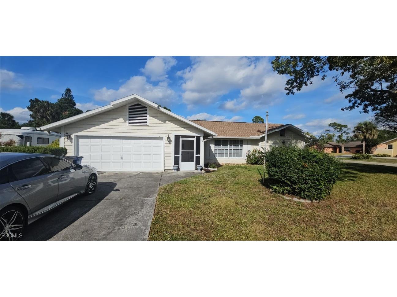 509 E 6th Street Lehigh Acres FL 33972 2025024155 image1