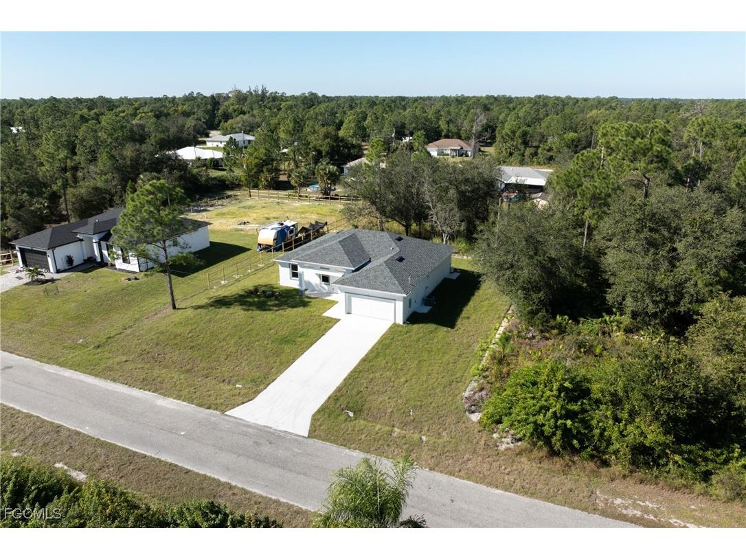 509 Johns Avenue Lehigh Acres FL 33972 2025015820 image2