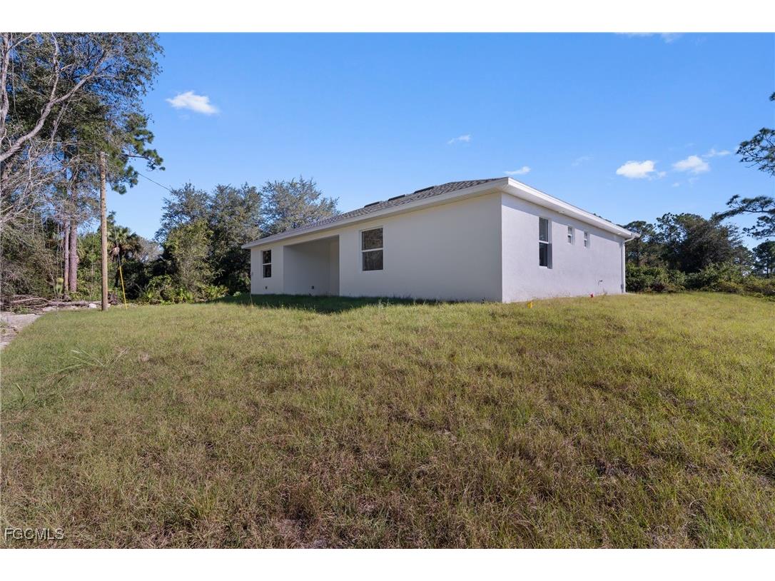 509 Johns Avenue Lehigh Acres FL 33972 2025015820 image30