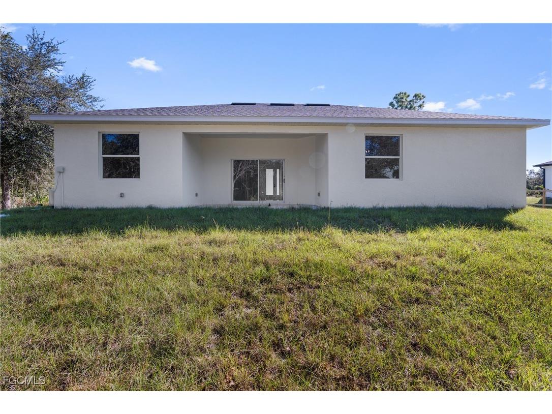 509 Johns Avenue Lehigh Acres FL 33972 2025015820 image31